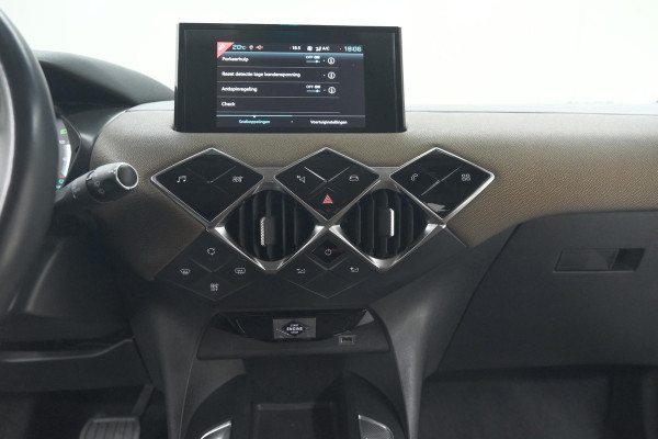 DS DS 3 Crossback E-Tense So Chic 50 kWh | 3 Fase | Camera | Dodehoekdetectie | Apple Carplay