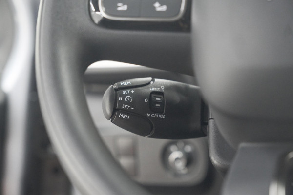 Citroën C3 PureTech 110 EAT6 Max | Apple Carplay | Parkeersensoren | Climate Control | 16 Inch Lichtmetalen Velgen