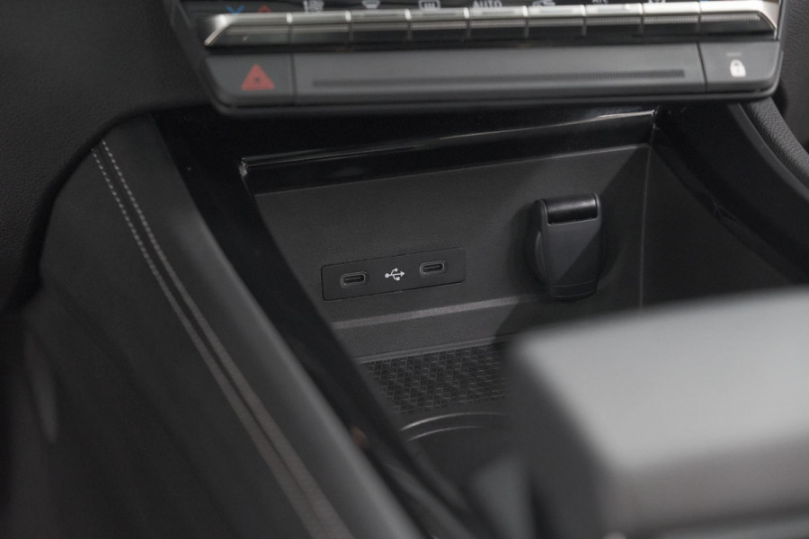 Renault Austral 1.2 E-Tech full hybrid 200 techno | 360 Camera | Panoramadak | Adaptieve Cruise Control