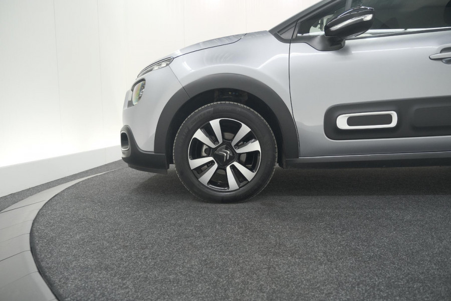 Citroën C3 PureTech 110 EAT6 Max | Apple Carplay | Parkeersensoren | Climate Control | 16 Inch Lichtmetalen Velgen