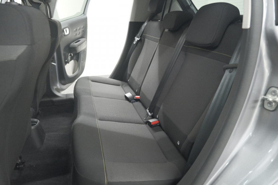Citroën C3 PureTech 110 EAT6 Max | Apple Carplay | Parkeersensoren | Climate Control | 16 Inch Lichtmetalen Velgen