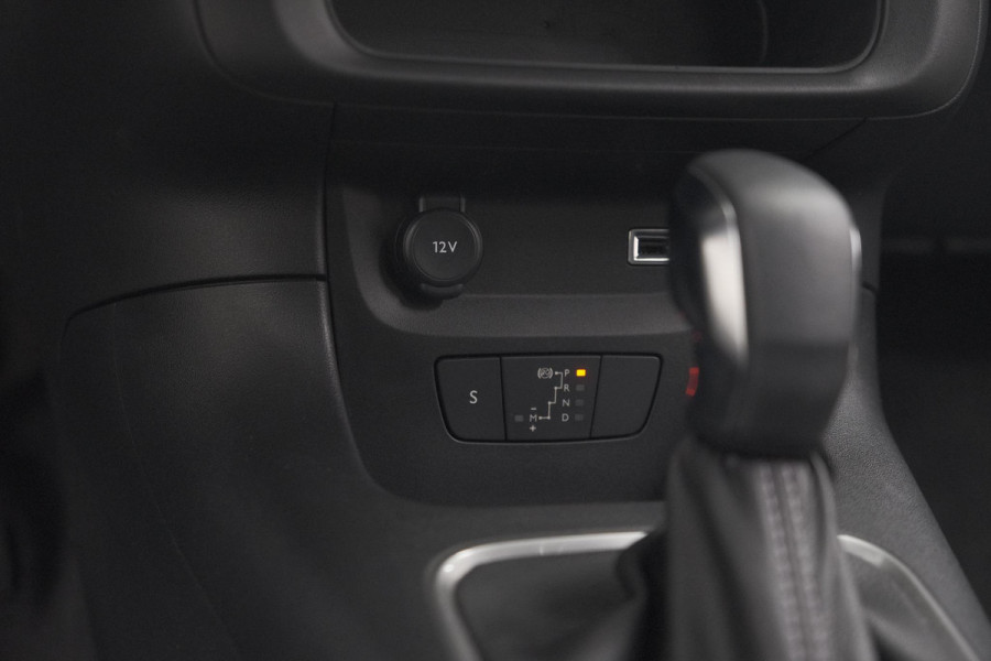 Citroën C3 PureTech 110 EAT6 Max | Apple Carplay | Parkeersensoren | Climate Control | 16 Inch Lichtmetalen Velgen