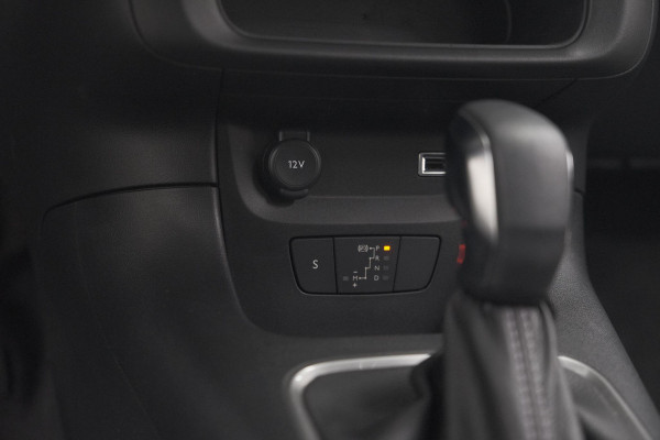Citroën C3 PureTech 110 EAT6 Max | Apple Carplay | Parkeersensoren | Climate Control | 16 Inch Lichtmetalen Velgen