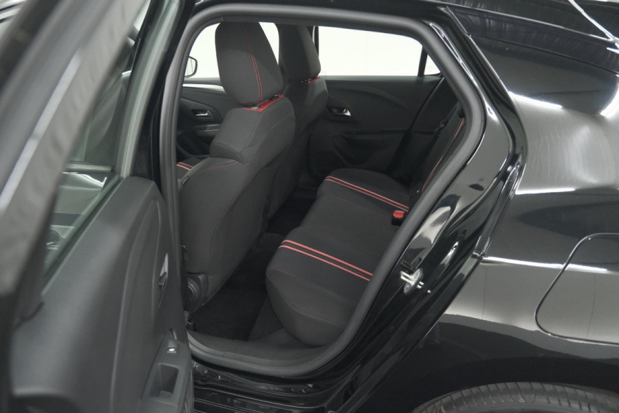 Opel Corsa Turbo 100 GS Line | Parkeersensoren | Apple Carplay | 17 Inch Lichtmetalen Velgen