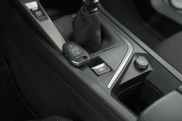 Peugeot 308 PureTech 110 Active Pack Business | Parkeersensoren | Apple Carplay | Navigatie | Cruise Control