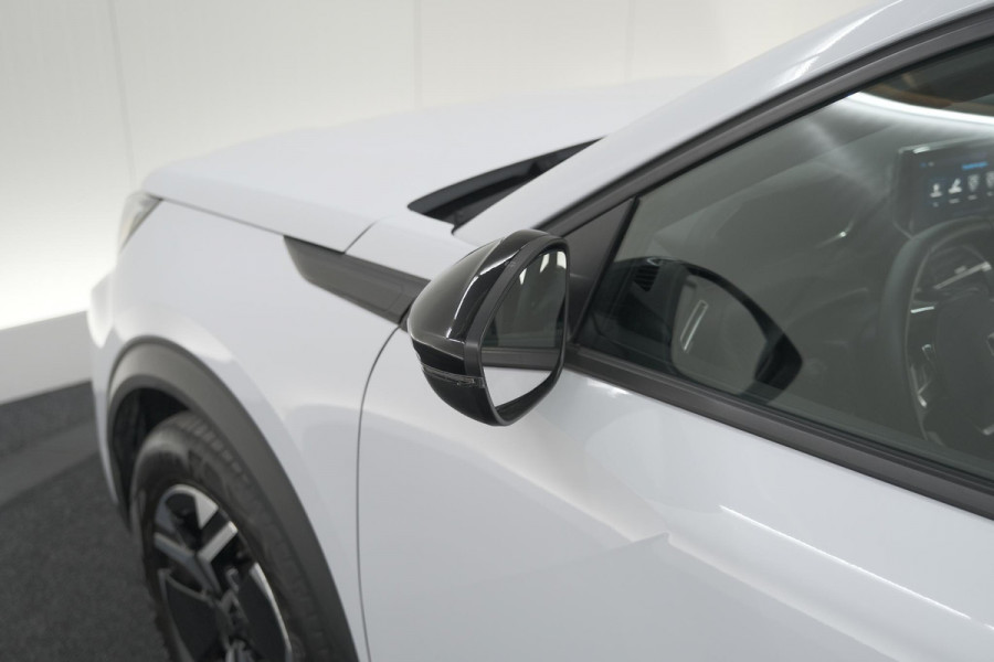 Peugeot 2008 PureTech 100 Allure | Camera | Navigatie | Parkeersensoren | Apple Carplay