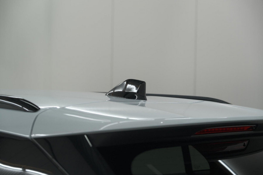 Peugeot 2008 PureTech 100 Allure | Camera | Navigatie | Parkeersensoren | Apple Carplay