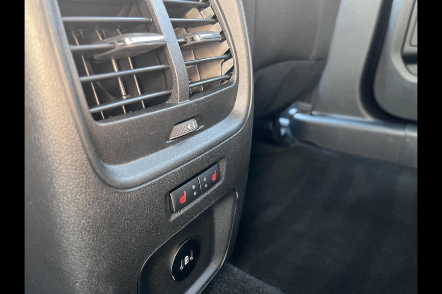 Ford Kuga 2.5 PHEV ST-Line Orig. NL auto | Nieuw model | Wegklapbare trekhaak | Winter Pack | 2.100 kg trekgewicht