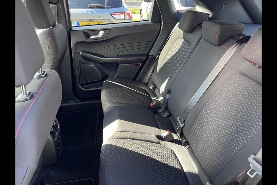 Ford Kuga 2.5 PHEV ST-Line Orig. NL auto | Nieuw model | Wegklapbare trekhaak | Winter Pack | 2.100 kg trekgewicht