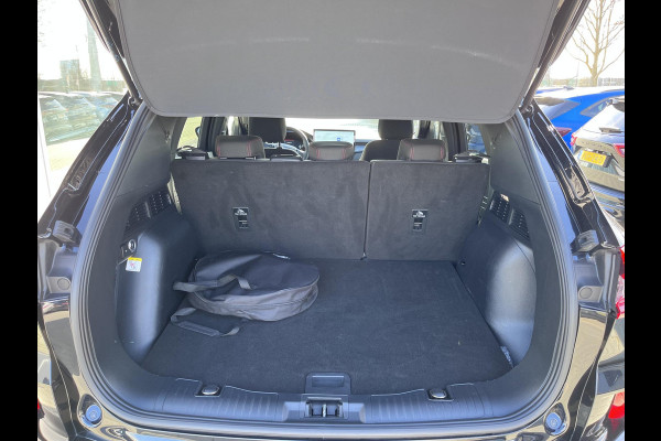 Ford Kuga 2.5 PHEV ST-Line Orig. NL auto | Nieuw model | Wegklapbare trekhaak | Winter Pack | 2.100 kg trekgewicht