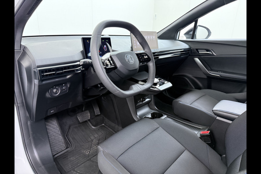 MG Mg4 electric 51kWh LFP Accu SOH 92% Apple Carplay Android Auto Pdc Adap.Cruise Ecc Rijstrooksensor Led Bluetooth DAB Isofix File assistent Verkeersbord detectie