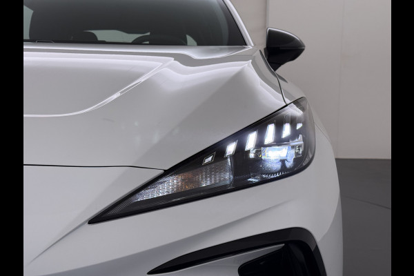 MG Mg4 electric 51kWh LFP Accu SOH 92% Apple Carplay Android Auto Pdc Adap.Cruise Ecc Rijstrooksensor Led Bluetooth DAB Isofix File assistent Verkeersbord detectie