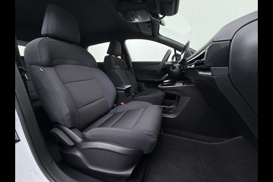 MG Mg4 electric 51kWh LFP Accu SOH 92% Apple Carplay Android Auto Pdc Adap.Cruise Ecc Rijstrooksensor Led Bluetooth DAB Isofix File assistent Verkeersbord detectie