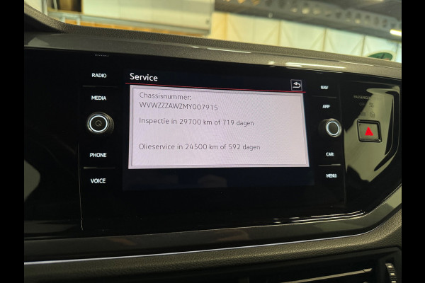 Volkswagen Polo 2.0 TSI GTI | LED | ACC | CARPLAY | 200PK | STOELVERWARMING