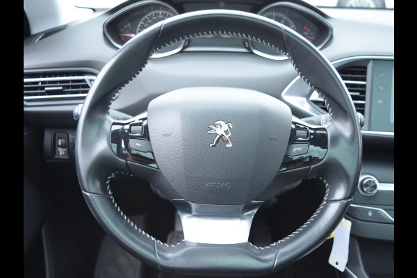 Peugeot 308 1.2 PureTech Allure NAVI & CARPLAY | PARKEERSENSOREN | E.C.C. |