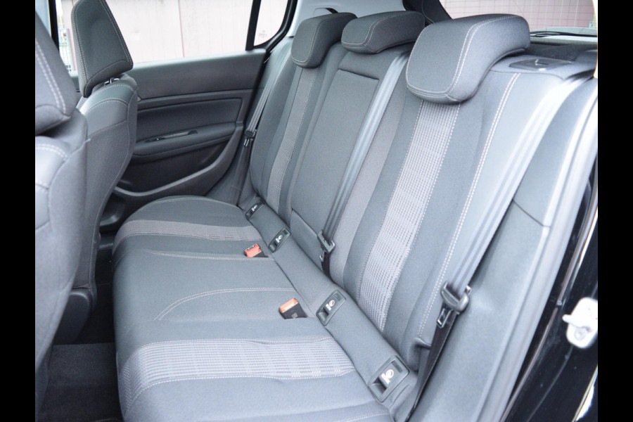 Peugeot 308 1.2 PureTech Allure NAVI & CARPLAY | PARKEERSENSOREN | E.C.C. |