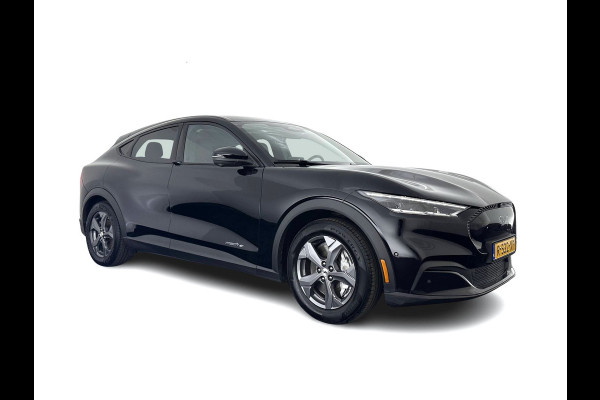 Ford Mustang Mach-E RWD 75 kWh [ 3-Fase-11kW] {SOH-86%} (INCL.BTW) *LEATHER | FULL-LED | DAB | DIGI-COCKPIT | KEYLESS | NAVI-FULLMAP | CARPLAY | HEATED-COMFORTSEATS | TOPVIEW | ADAPTIVE-CRUISE | PRIVACY-GLASS | 18'' ALU*