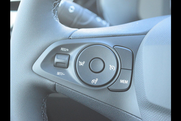 Opel Corsa 1.2 Turbo Hybrid GS MASSAGEFUNCTIE | CAMERA MET SENSOREN | NAVI & CARPLAY | WINTERPAKKET |