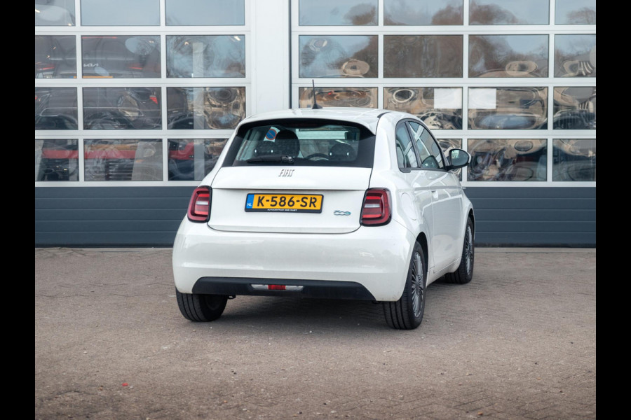 Fiat 500E Business Launch Edition 42 kWh | SOH 91% | Clima | Cruise | Regensensor | Apple Carplay | 16"