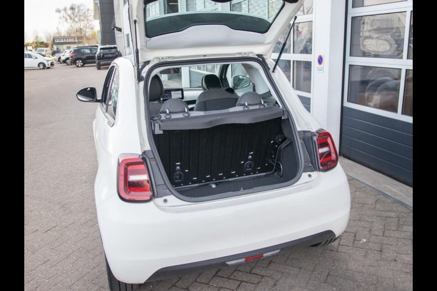 Fiat 500E Business Launch Edition 42 kWh | SOH 91% | Clima | Cruise | Regensensor | Apple Carplay | 16"