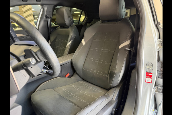 Opel Astra 1.2 TURBO GS 360 CAMERA PDC VOOR EN ACHTER MEMORY NAVI STOELVERWARMING STUURVERWARMING DODEHOEKBEWAKING LANE ASSIST