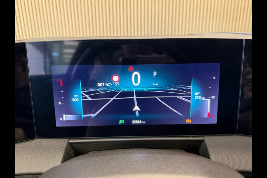 Opel Astra 1.2 TURBO GS 360 CAMERA PDC VOOR EN ACHTER MEMORY NAVI STOELVERWARMING STUURVERWARMING DODEHOEKBEWAKING LANE ASSIST