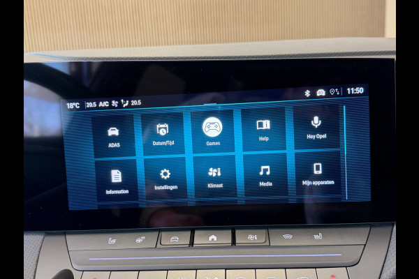 Opel Astra 1.2 TURBO GS 360 CAMERA PDC VOOR EN ACHTER MEMORY NAVI STOELVERWARMING STUURVERWARMING DODEHOEKBEWAKING LANE ASSIST