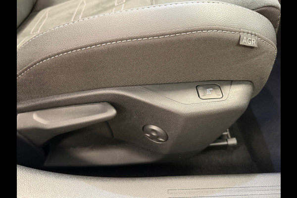 Opel Astra 1.2 TURBO GS 360 CAMERA PDC VOOR EN ACHTER MEMORY NAVI STOELVERWARMING STUURVERWARMING DODEHOEKBEWAKING LANE ASSIST