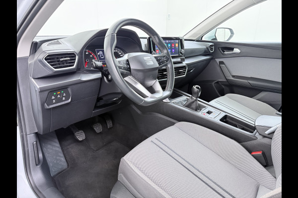 Seat Leon T 111pk Adap.Cruise Apple Carplay Android Camera Stoel+Stuurverwarming Pdc Navi* Ecc Business Lmv 19" Isofix DAB Led Front Assist Keyless-Go