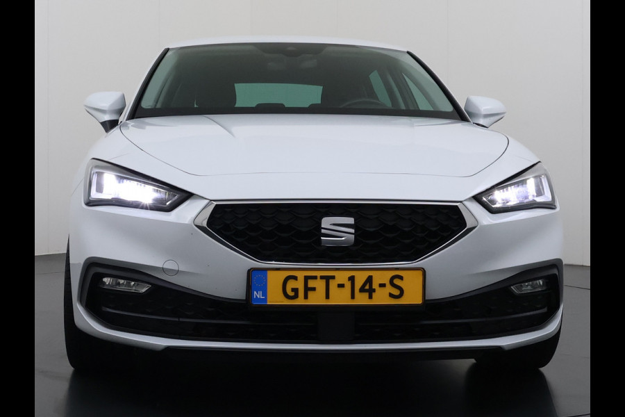 Seat Leon T 111pk Adap.Cruise Apple Carplay Android Camera Stoel+Stuurverwarming Pdc Navi* Ecc Business Lmv 19" Isofix DAB Led Front Assist Keyless-Go