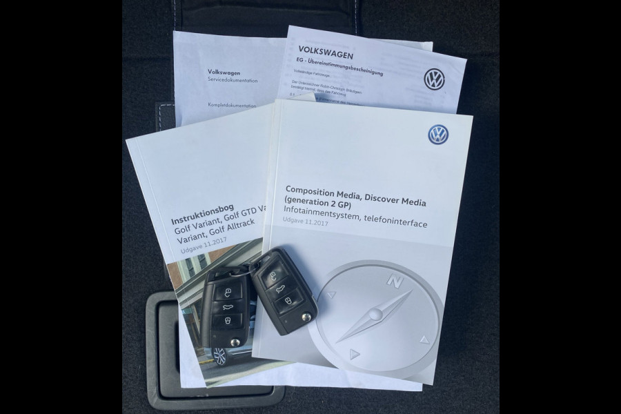 Volkswagen Golf Variant 1.5 TSI Comfortline Businnes Autom./ Clima/ Cruise/ MM/ 19"/ Trekhaak