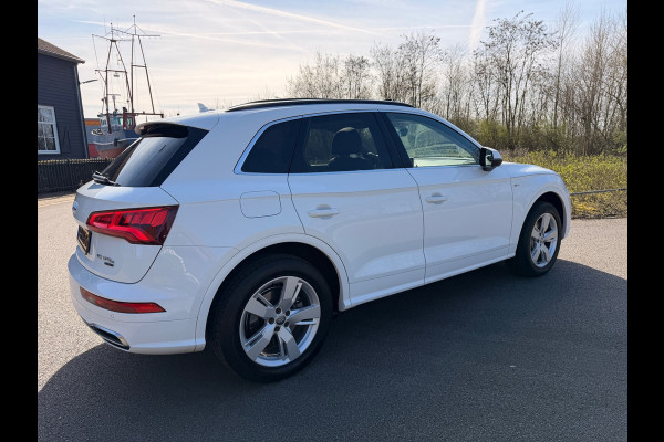 Audi Q5 55 TFSI Plug-in SOH 98% Hybride Quattro 300PK Competition S-Line Panoramadak Led-Xenon
