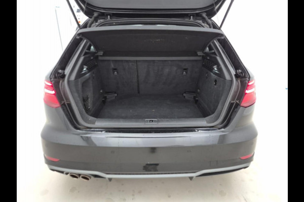 Audi A3 Sportback Aut. 35 TFSI S-Line | Virtual | Stoel Verwarming | Navi |