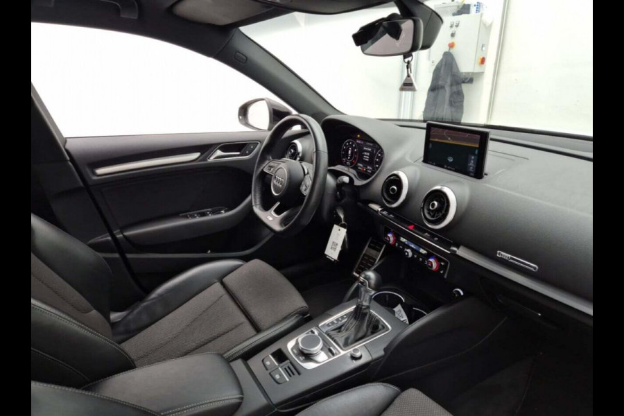 Audi A3 Sportback Aut. 35 TFSI S-Line | Virtual | Stoel Verwarming | Navi |