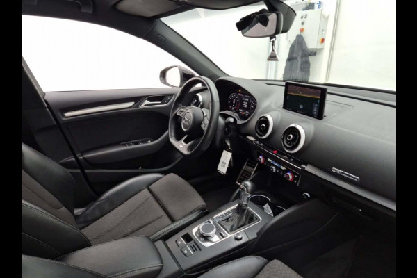 Audi A3 Sportback Aut. 35 TFSI S-Line | Virtual | Stoel Verwarming | Navi |