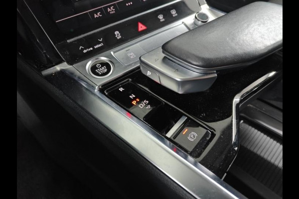 Audi e-tron Sportback Aut. 55 quattro Business edition 95 kWh | Camera | Navi | Luchtvering |