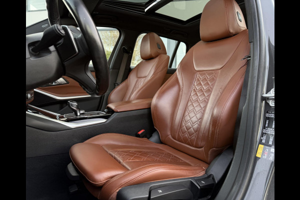 BMW 3 Serie Touring Aut. 330e High Exe. M-Sport Individual | SoH 98% | Trekhaak | Panorama | 360 Camera | Leder | VOL! |