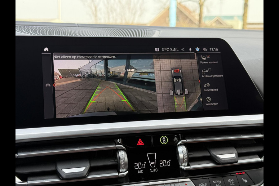 BMW 3 Serie Touring Aut. 330e High Exe. M-Sport Individual | SoH 98% | Trekhaak | Panorama | 360 Camera | Leder | VOL! |