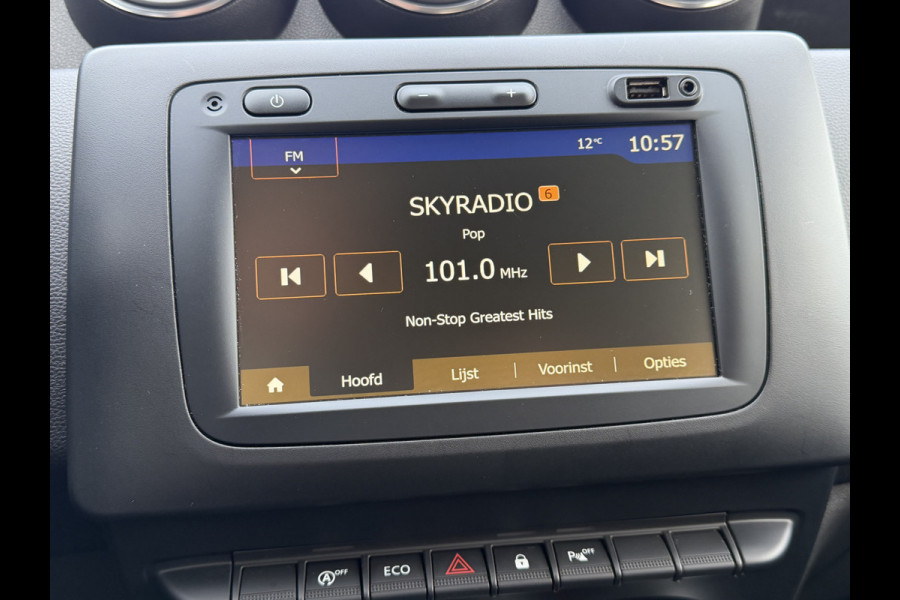 Dacia Duster 1.3 TCe Prestige / Trekhaak (1.500 KG) / Camera / Sensoren Achter / LM 17'' /