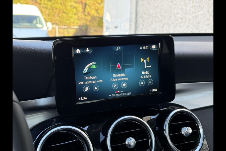 Mercedes-Benz GLC 300e 4MATIC 320pk | Plug-in Hybride | PHEV | Panoramadak | Achteruitrijcamera | Adaptive cruise control