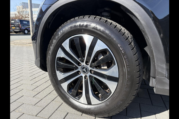 Mercedes-Benz GLC 300e 4MATIC 320pk | Plug-in Hybride | PHEV | Panoramadak | Achteruitrijcamera | Adaptive cruise control