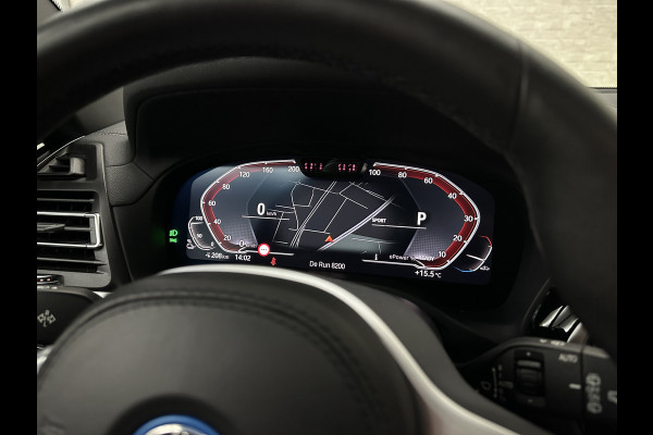 BMW iX3 M-Sport 80 kWh | Panorama | Leder | 99% SOH | ACC | Trekhaak | Memory | Camera | 3-Zone Clima | Carplay | Getint Glas | Black-Optic | Stoelverwarming | Draadloos Laden | Bovag Garantie |