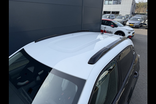 Citroën C3 100pk Max (Camera - LED - Automatische Airco - Navigatie - Parkeersensoren - Draadloos laden - Apple Carplay)