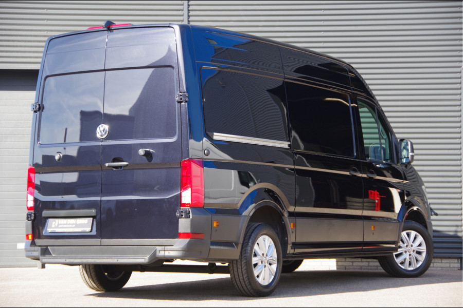 Volkswagen Crafter 35 2.0 TDI L3H3 177PK AUT. LED, ADAPT. CRUISE, STOELVERWARMING, STANDKACHEL, ERGO COMFORT STOEL GEV, CAMERA, NAVI, CLIMA, VOORRU