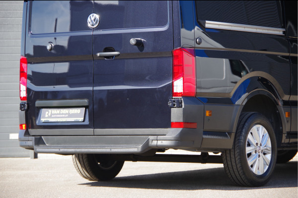 Volkswagen Crafter 35 2.0 TDI L3H3 177PK AUT. LED, ADAPT. CRUISE, STOELVERWARMING, STANDKACHEL, ERGO COMFORT STOEL GEV, CAMERA, NAVI, CLIMA, VOORRU