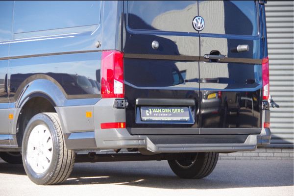 Volkswagen Crafter 35 2.0 TDI L3H3 177PK AUT. LED, ADAPT. CRUISE, STOELVERWARMING, STANDKACHEL, ERGO COMFORT STOEL GEV, CAMERA, NAVI, CLIMA, VOORRU