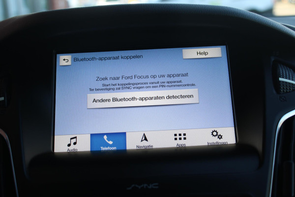 Ford FOCUS Wagon 1.0 ST-Line | Voorruitverwarming | 18 inch Lichtmetalen velgen | Cruise | Navi | PDC
