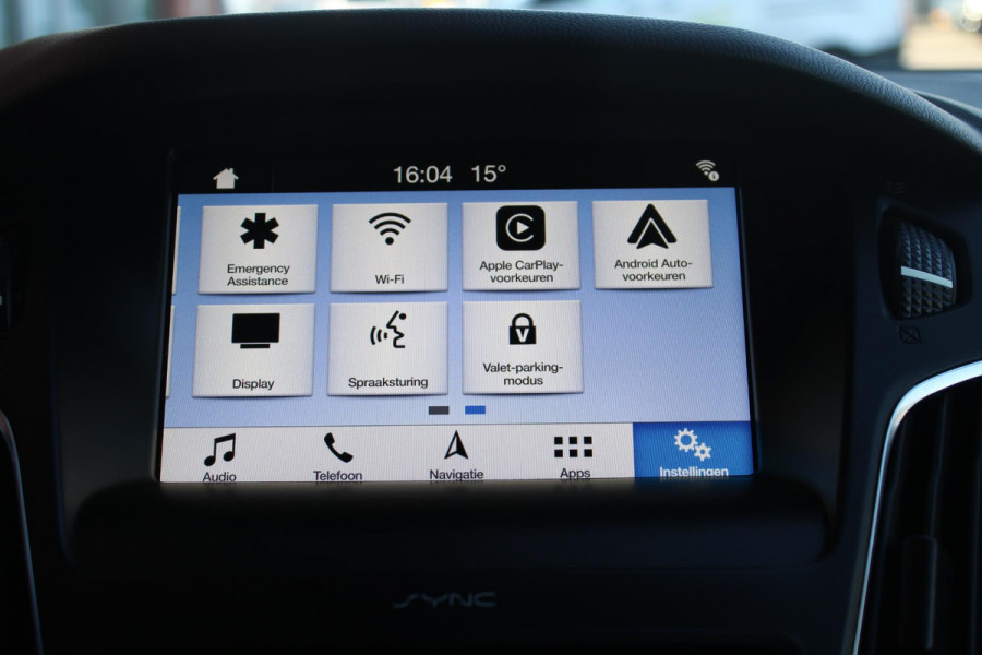 Ford FOCUS Wagon 1.0 ST-Line | Voorruitverwarming | 18 inch Lichtmetalen velgen | Cruise | Navi | PDC