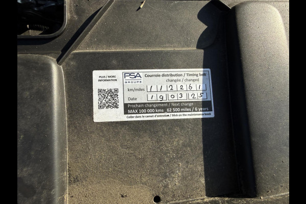 Peugeot 5008 1.2 PureTech Allure Pack Business | Navi | Trekhaak | 7 Pers