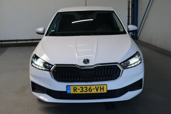 Škoda Fabia 1.0 TSI Ambition - N.A.P. Airco, Cruise, PDC, Carplay.